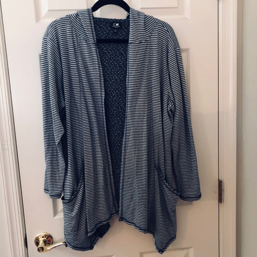 Cable & Gauge cardigan with hood